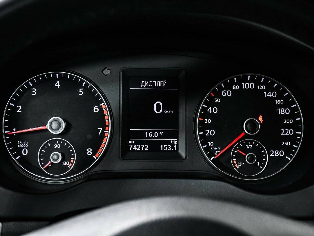 Б/У Фольксваген Джетта 2013 года. Фото: #9