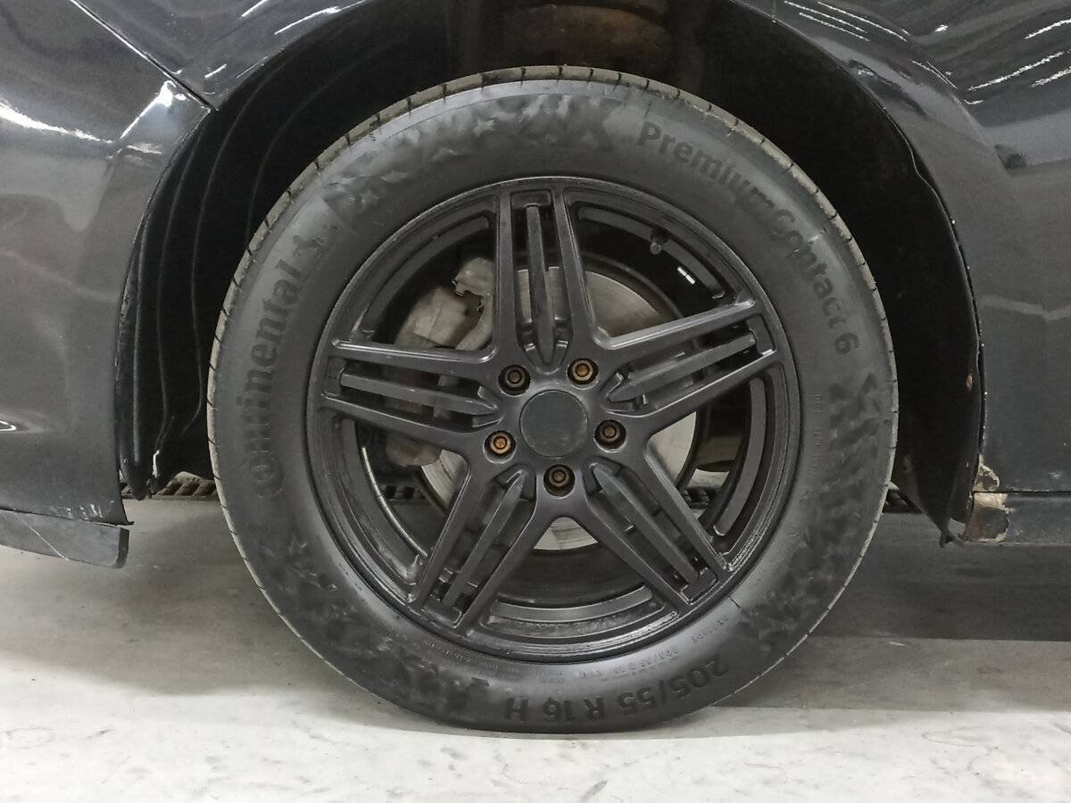 Б/У Опель Астра 2012 года. Фото: #17