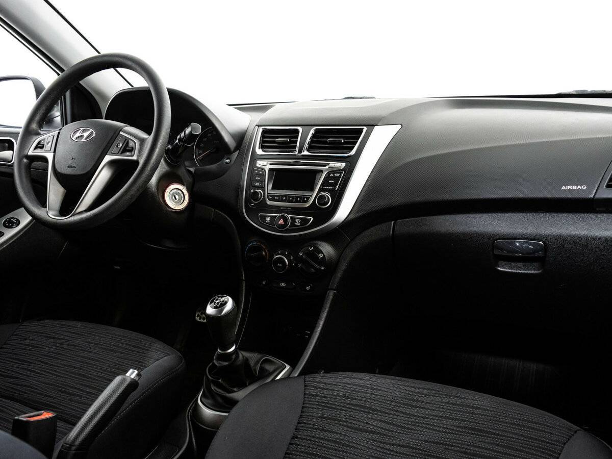 Б/У Хендай Солярис 2016 года. Фото: #6