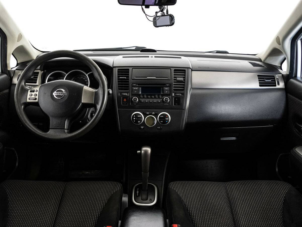 Б/У Ниссан Тиида 2013 года. Фото: #7