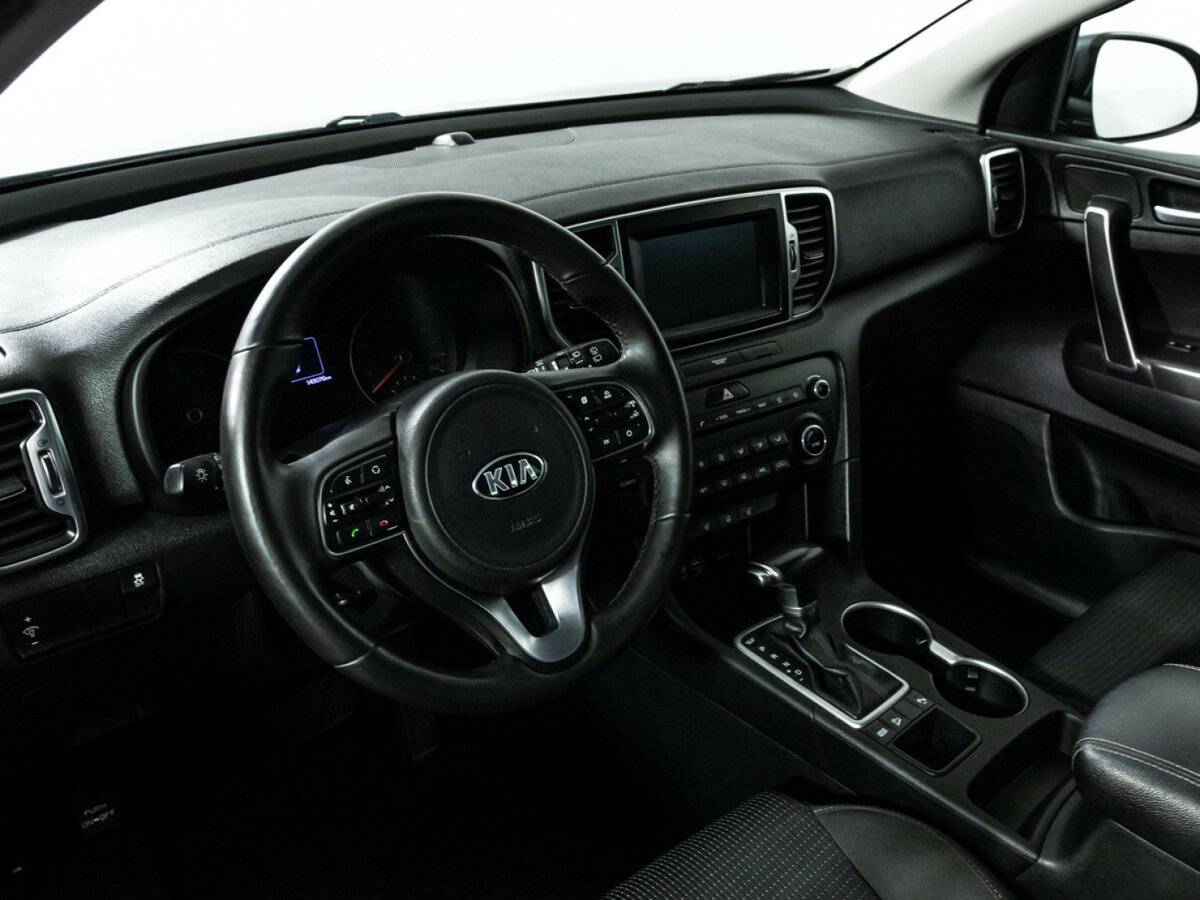 Б/У Киа Спортейдж 2017 года. Фото: #10