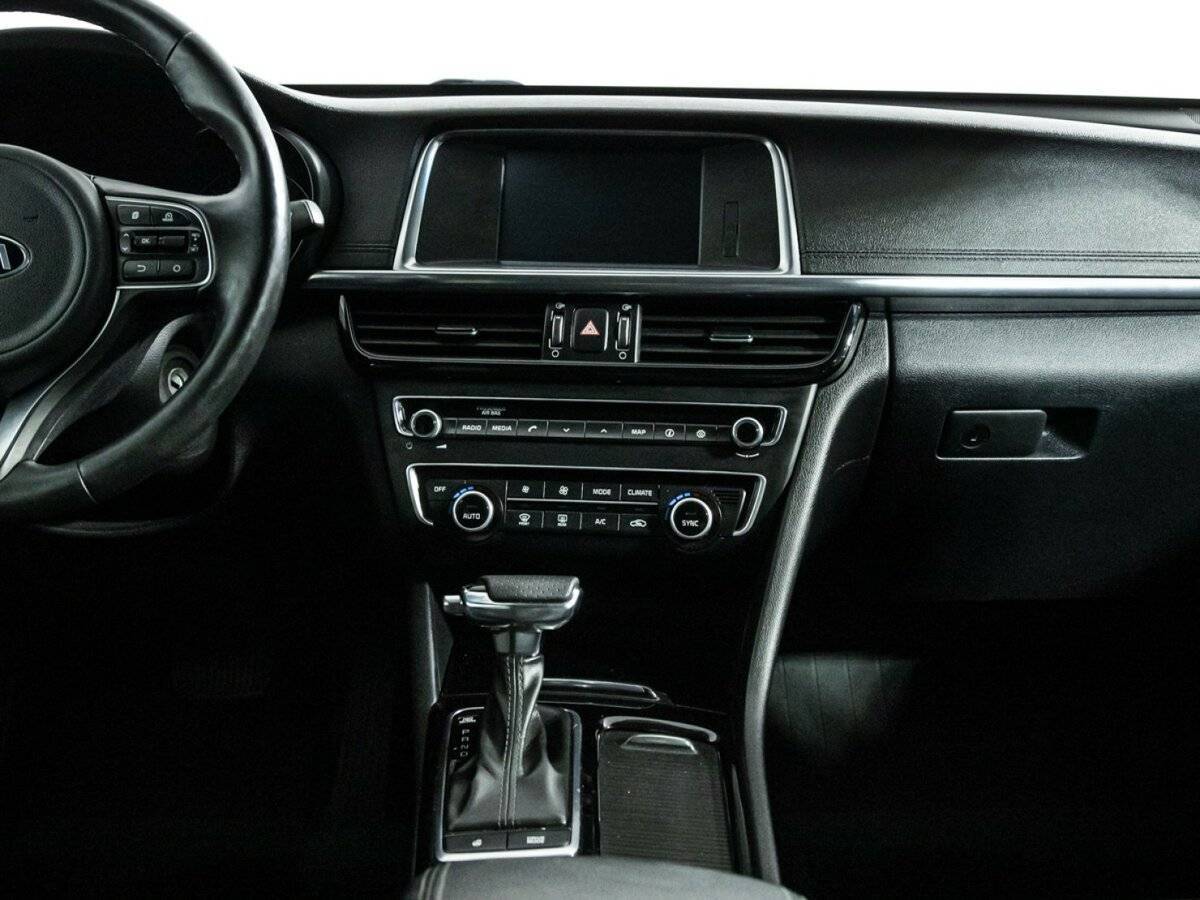 Б/У Киа Оптима 2017 года. Фото: #13