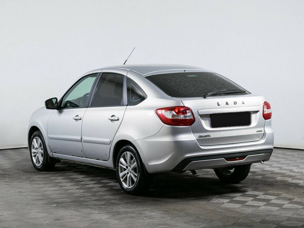 Б/У Лада (ВАЗ) Гранта 2018 года. Фото: #5