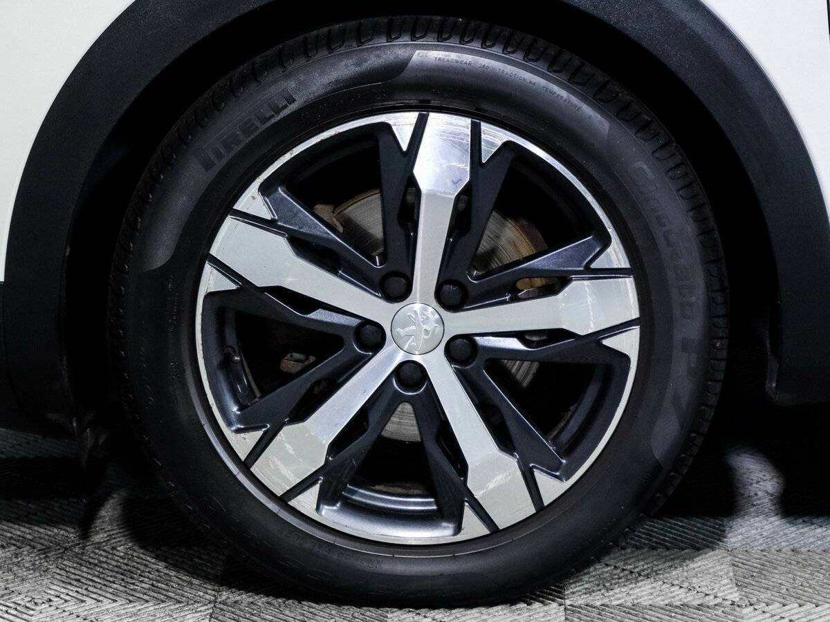 Б/У Пежо 3008 2017 года. Фото: #11