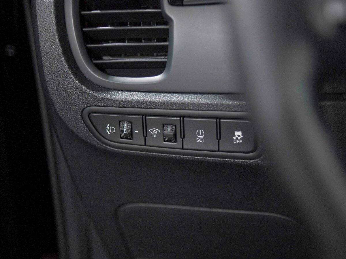 Б/У Киа Рио 2018 года. Фото: #13