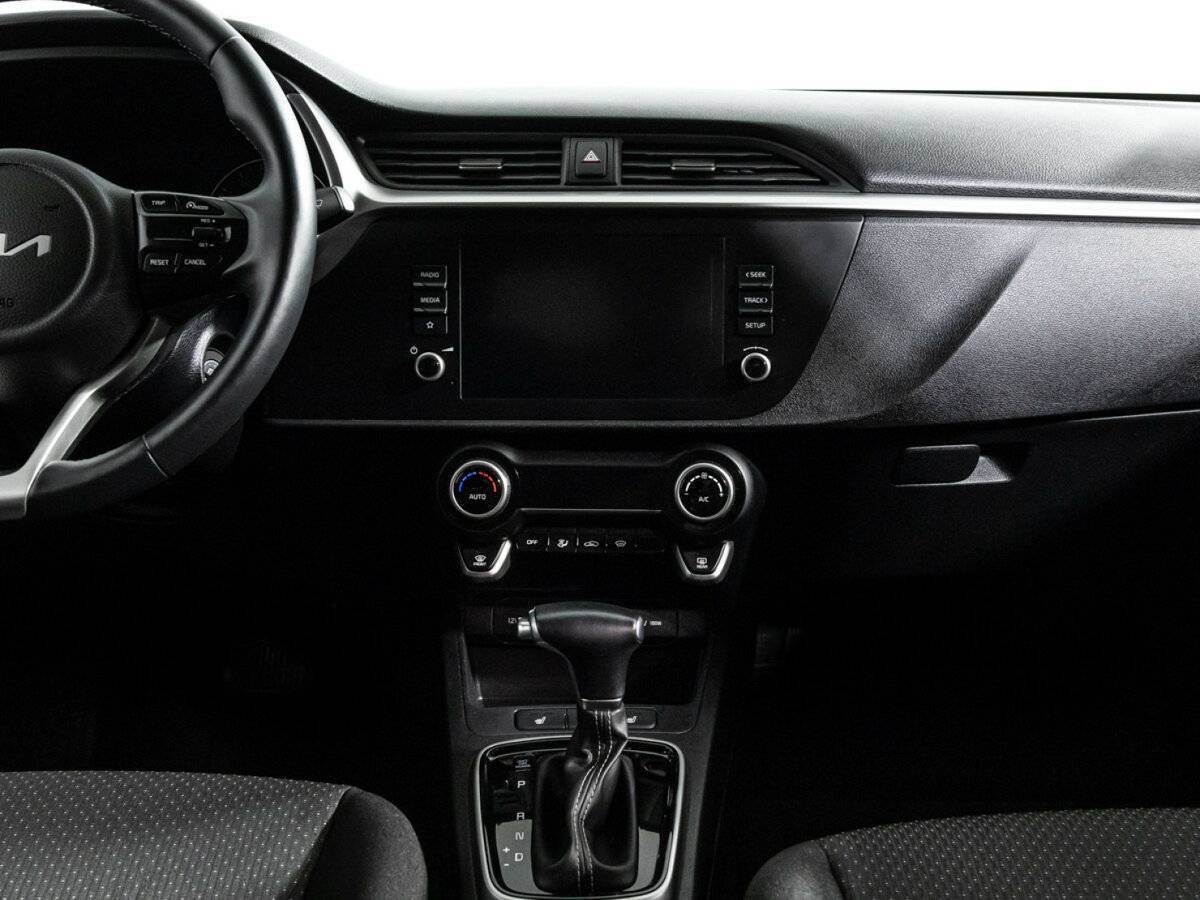 Б/У Киа Рио 2022 года. Фото: #13