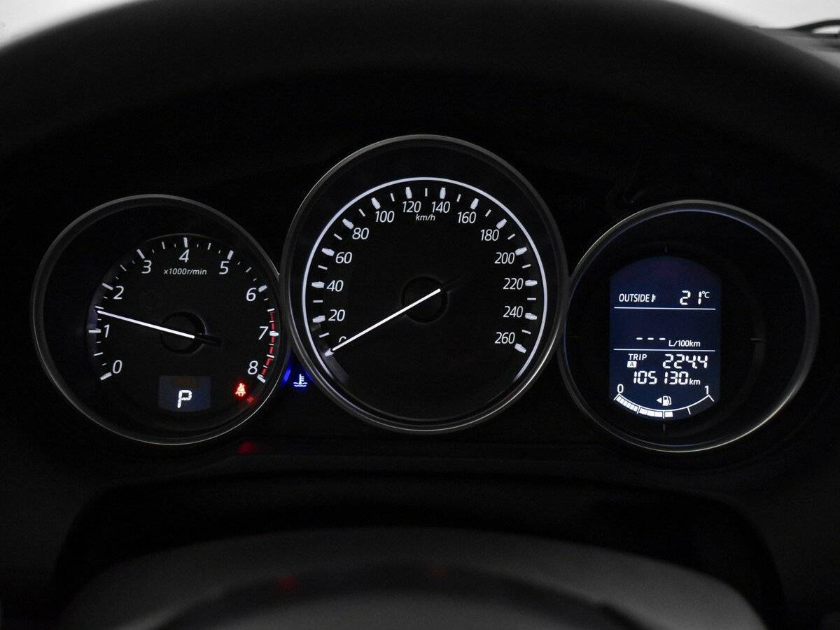 Б/У Мазда 6 2016 года. Фото: #17