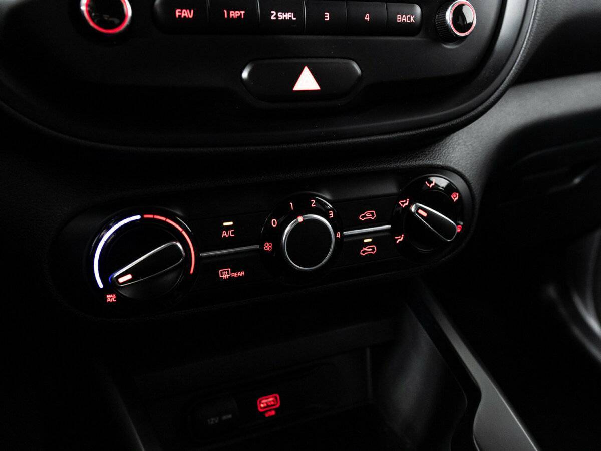 Б/У Киа Соул 2022 года. Фото: #18