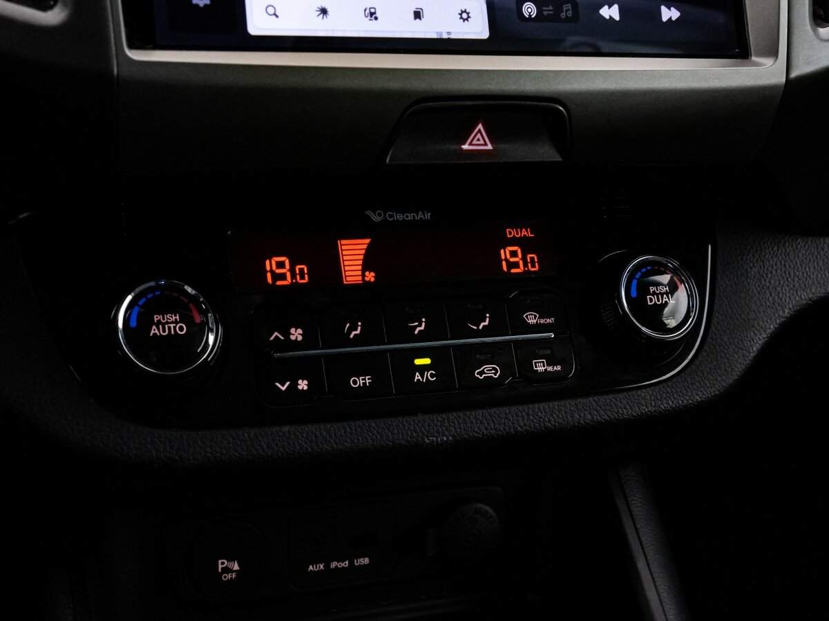 Б/У Киа Спортейдж 2013 года. Фото: #16