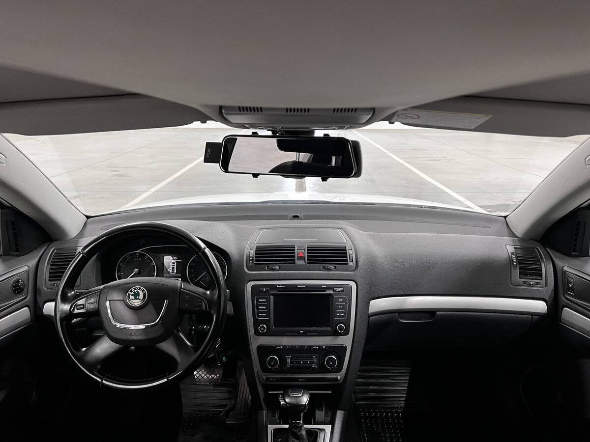 Б/У Шкода Октавия 2012 года. Фото: #12