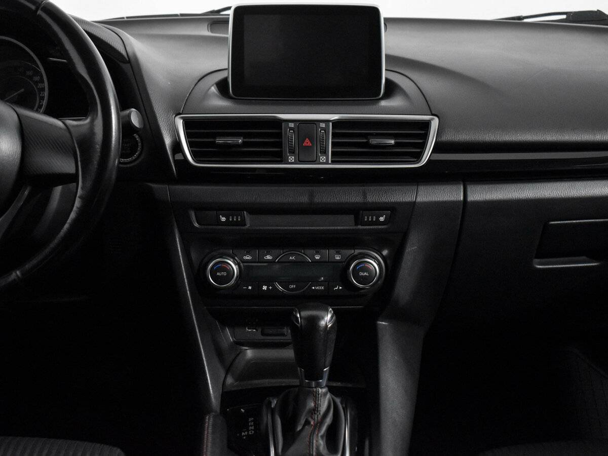 Б/У Мазда 3 2014 года. Фото: #10