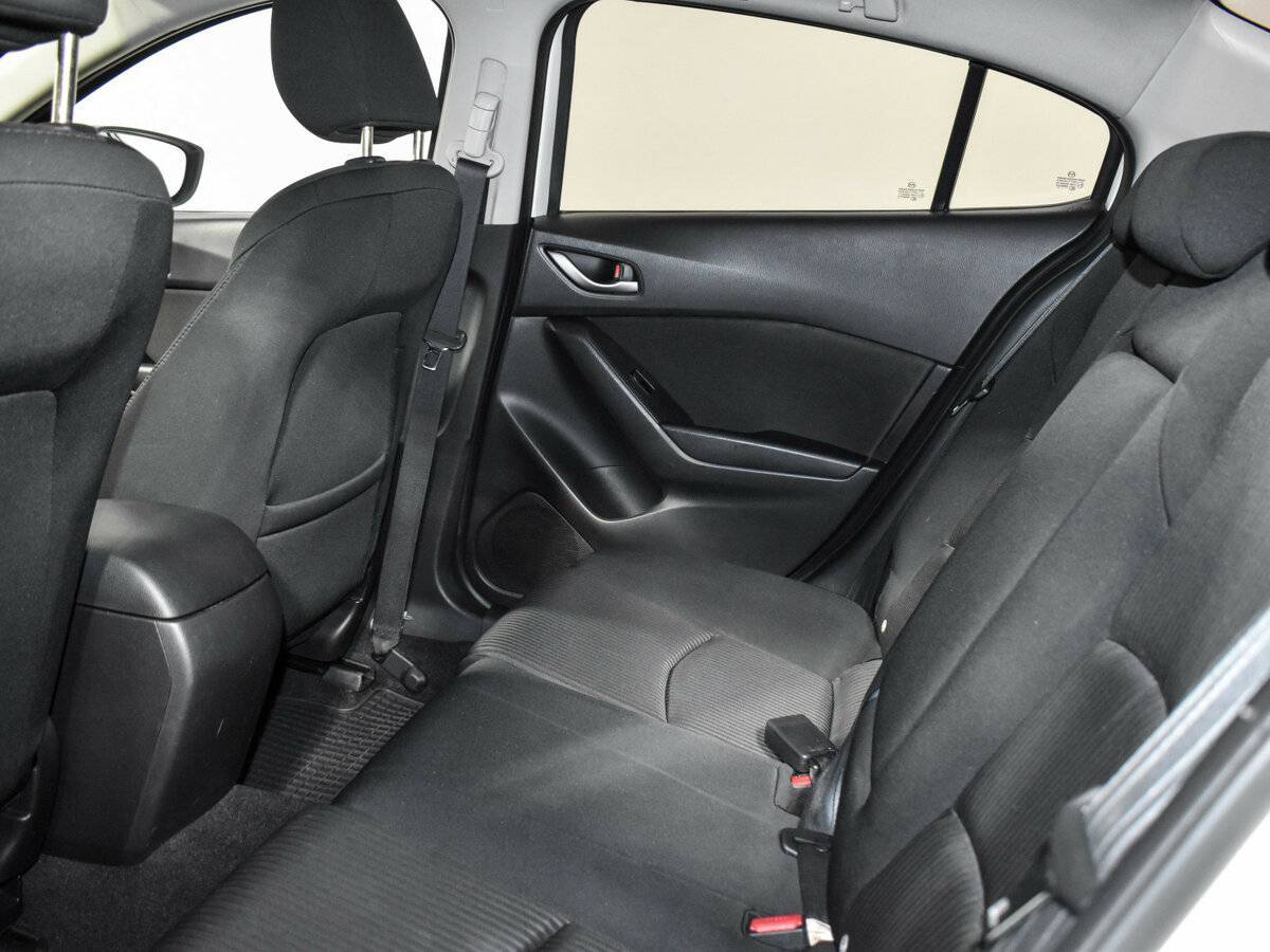 Б/У Мазда 3 2014 года. Фото: #12