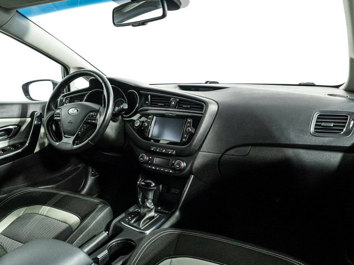 Б/У Киа Сид 2017 года. Фото: #8