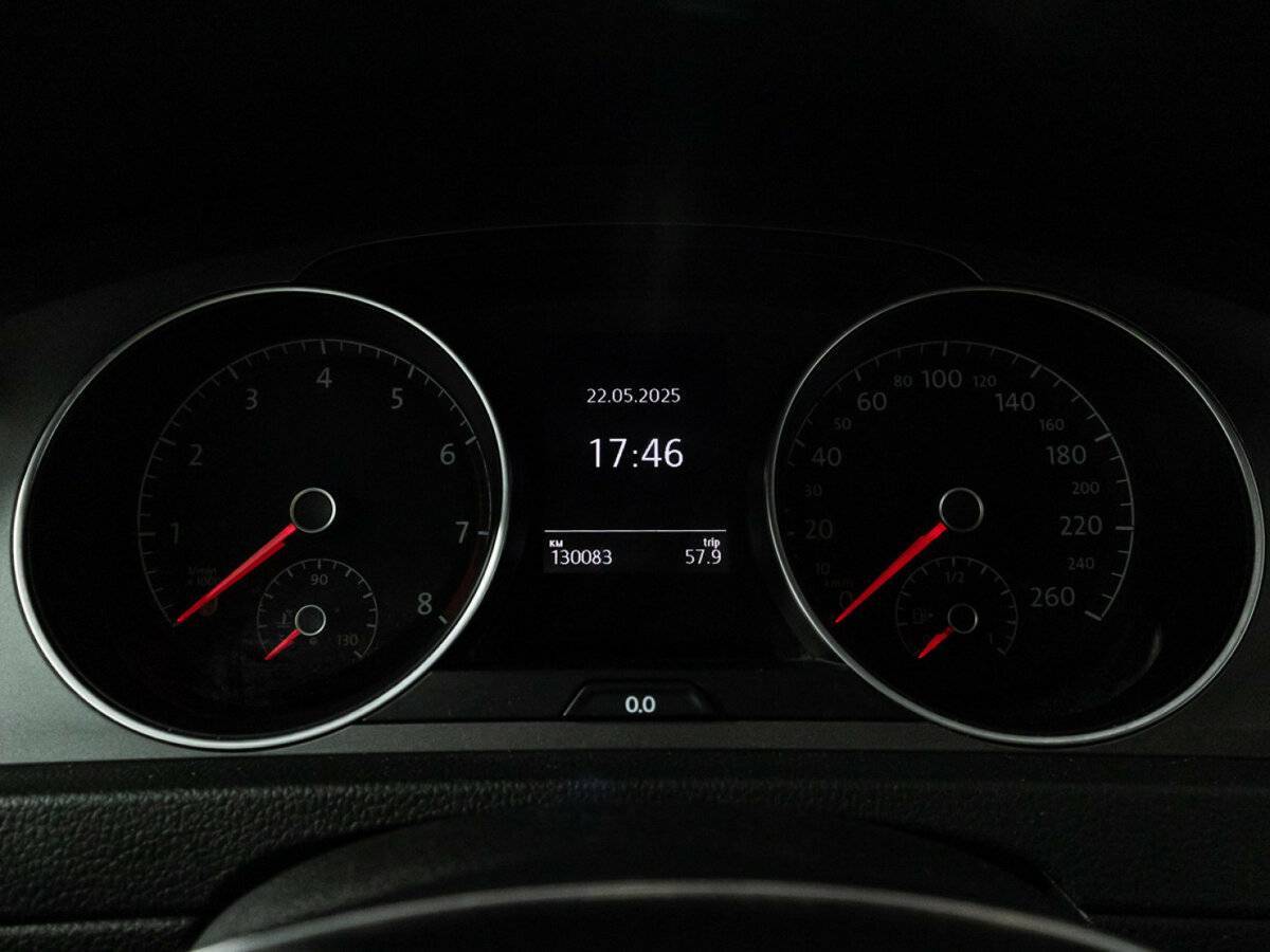 Б/У Фольксваген Гольф 2013 года. Фото: #11