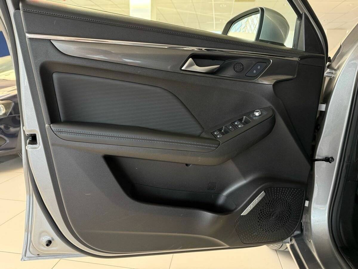 Б/У Хавал Джолион 2021 года. Фото: #11