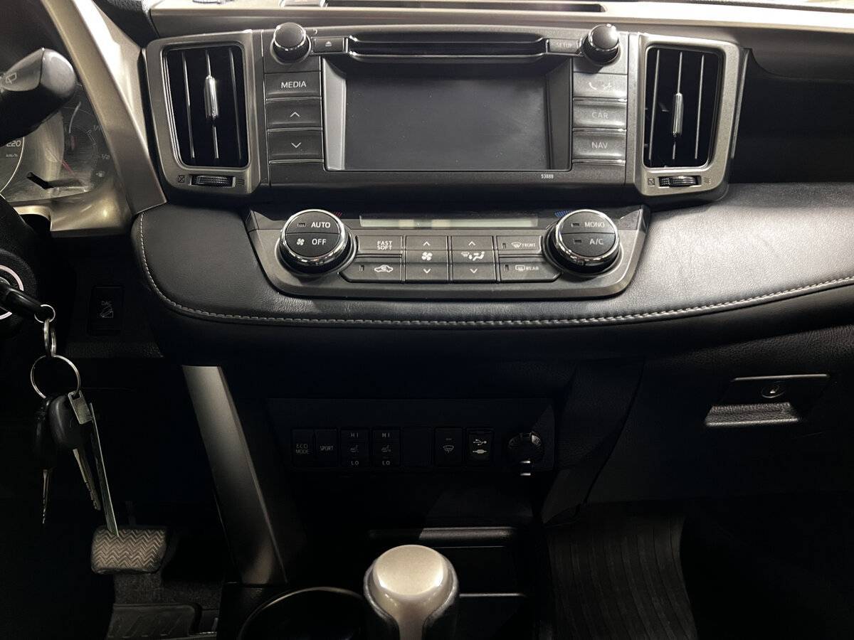 Б/У Тойота Рав4 2013 года. Фото: #14