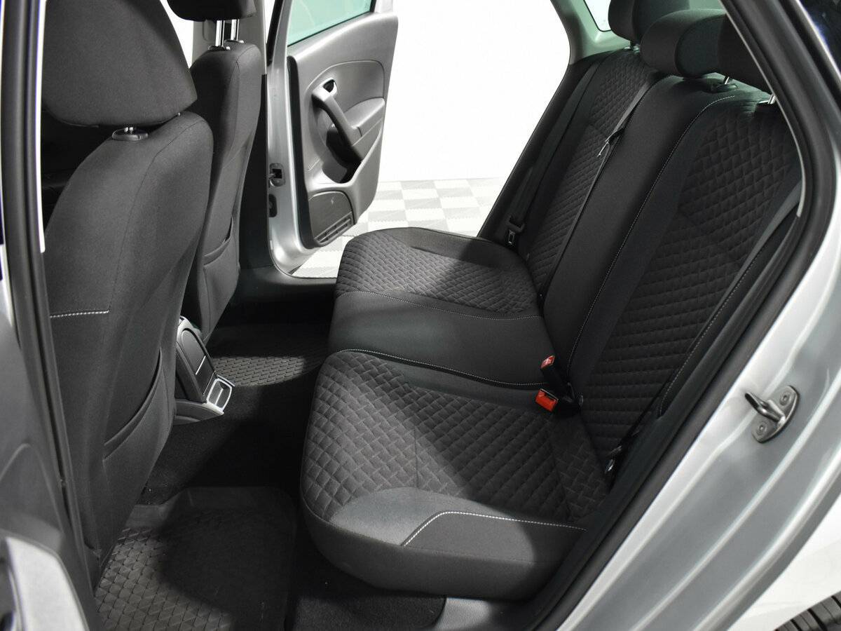 Б/У Фольксваген Поло 2018 года. Фото: #11