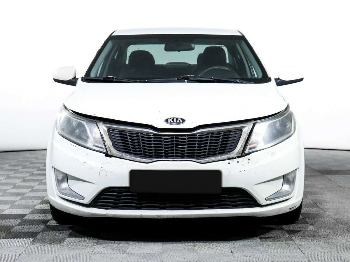 Б/У Киа Рио 2013 года. Фото: #1