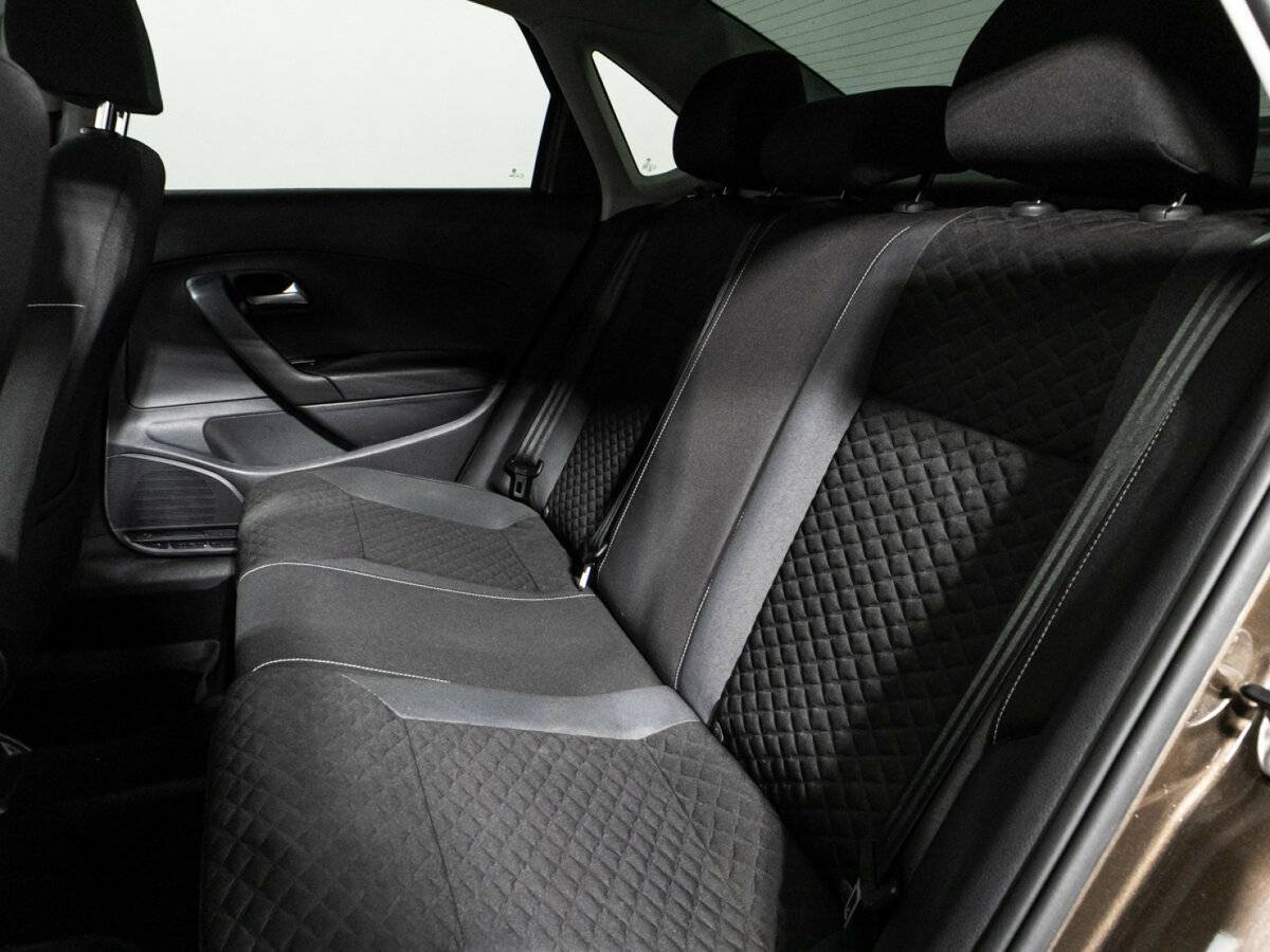 Б/У Фольксваген Поло 2018 года. Фото: #9