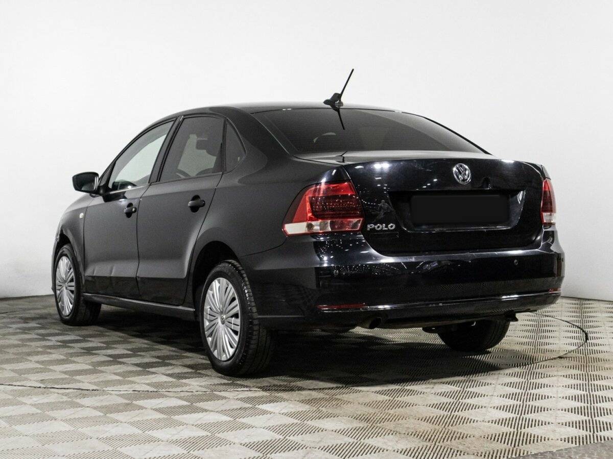 Б/У Фольксваген Поло 2017 года. Фото: #6