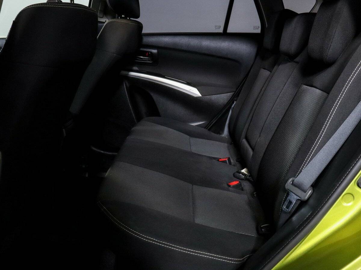 Б/У Сузуки С-Икс4 2014 года. Фото: #9