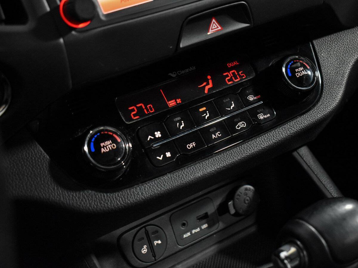 Б/У Киа Спортейдж 2013 года. Фото: #13