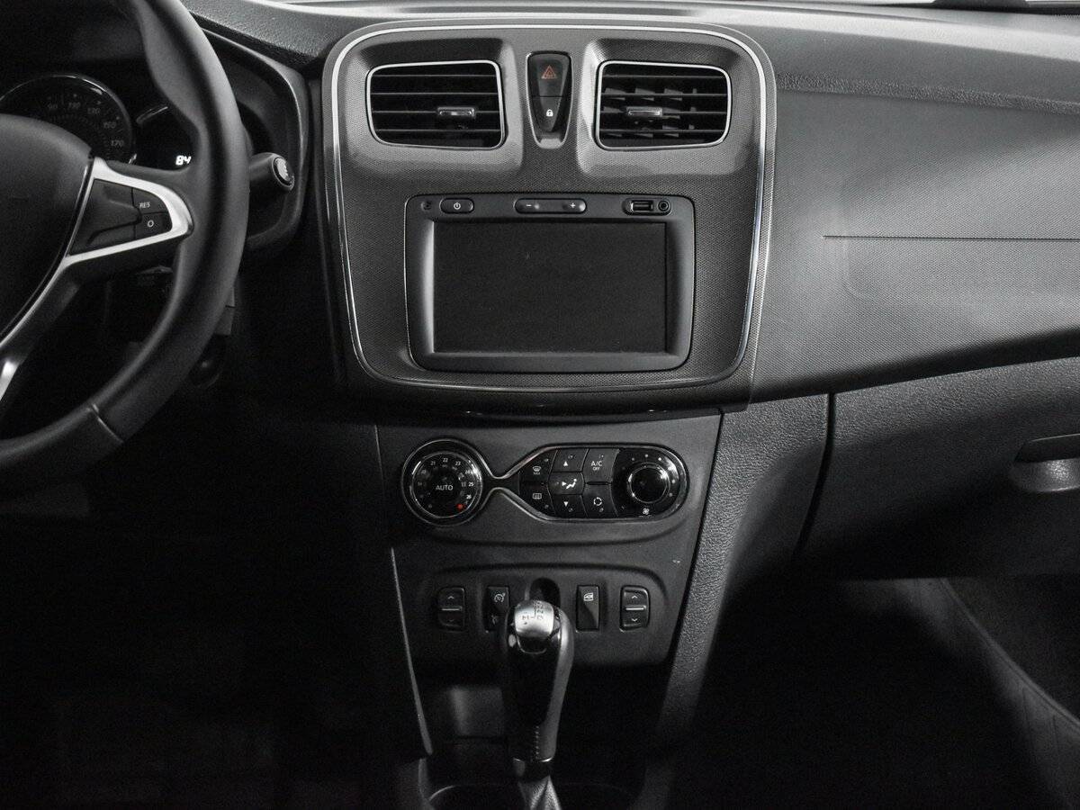 Б/У Рено Сандеро 2019 года. Фото: #24