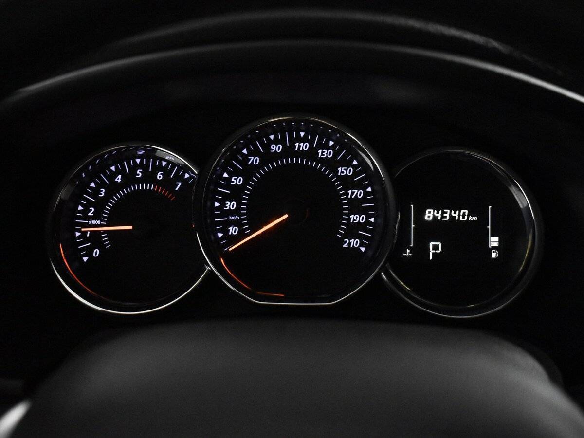 Б/У Рено Сандеро 2019 года. Фото: #28