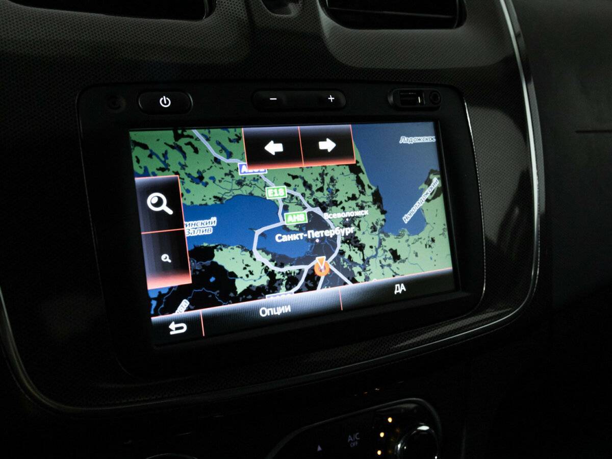 Б/У Рено Сандеро 2019 года. Фото: #32