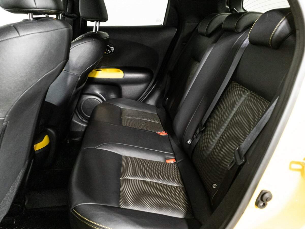 Б/У Ниссан Жук 2017 года. Фото: #9