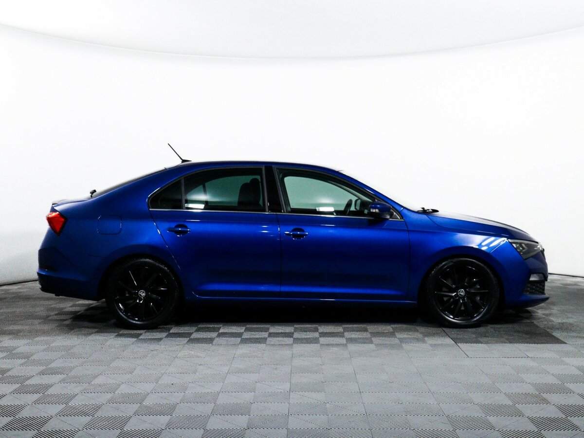 Б/У Шкода Рапид 2021 года. Фото: #3