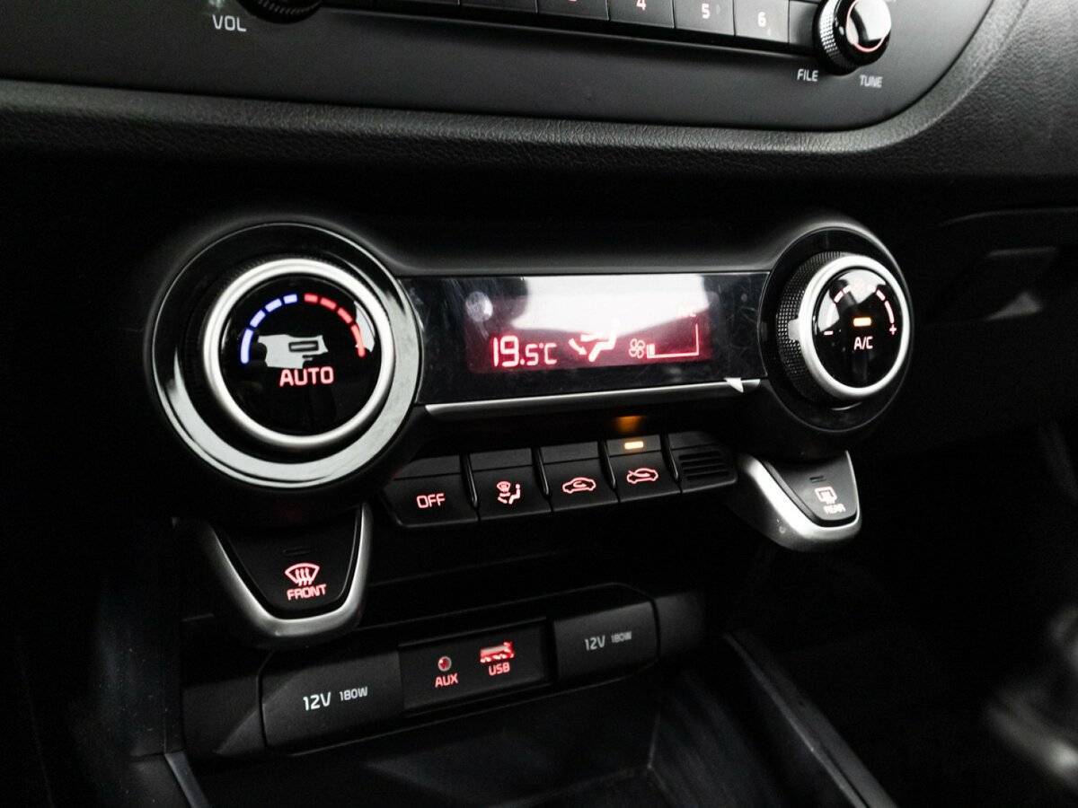 Б/У Киа Рио 2018 года. Фото: #15