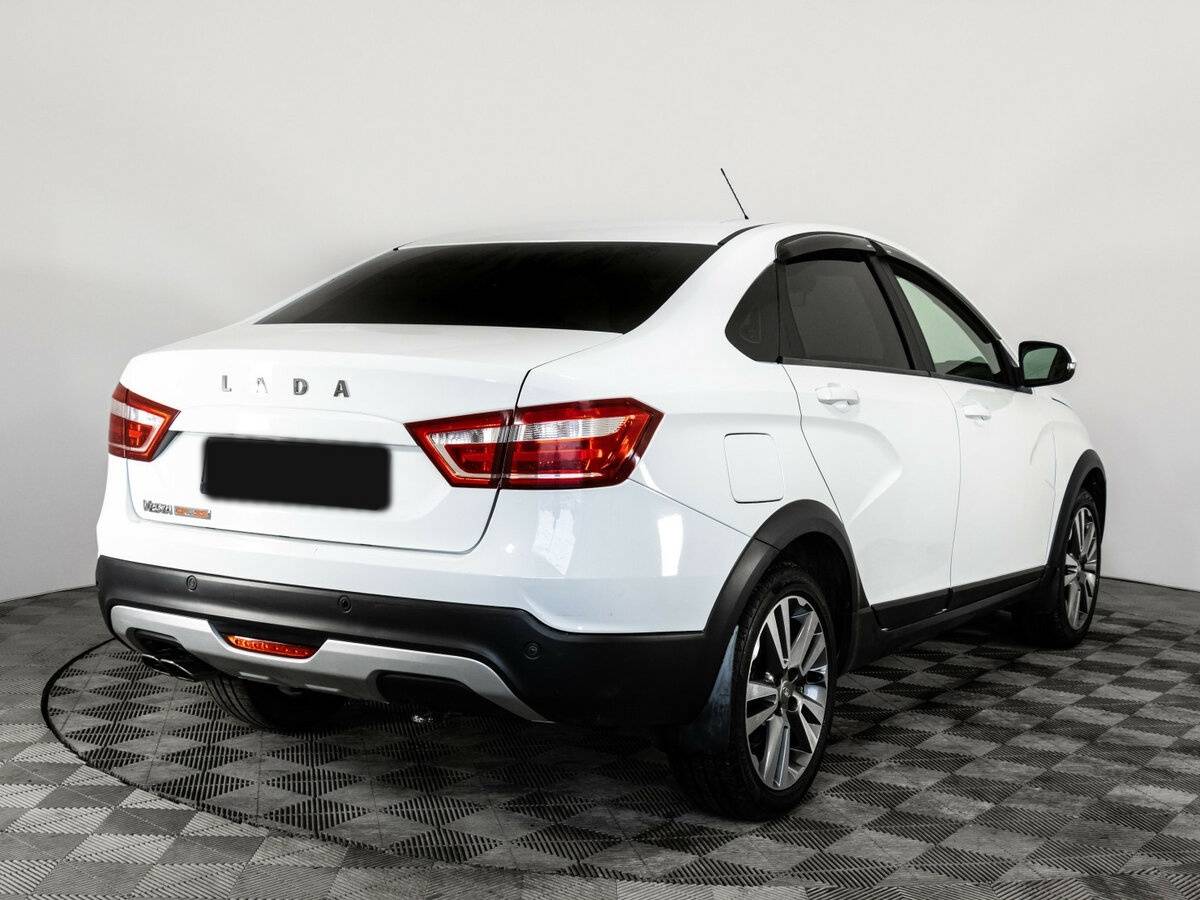 Б/У Лада (ВАЗ) Веста 2018 года. Фото: #3