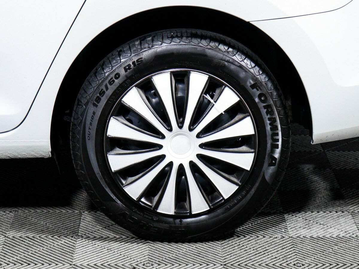 Б/У Шкода Рапид 2021 года. Фото: #14