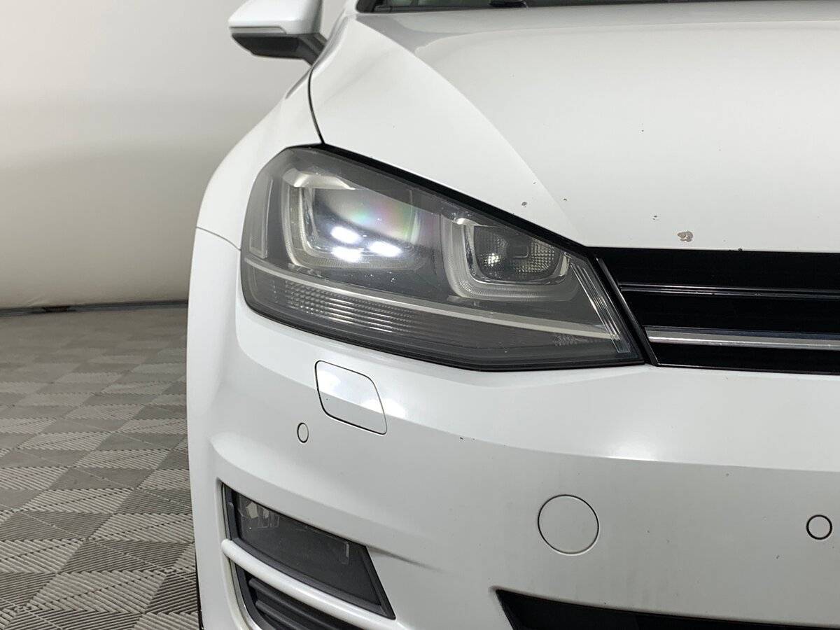 Б/У Фольксваген Гольф 2013 года. Фото: #9