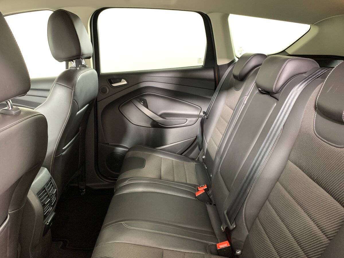 Б/У Форд Куга 2014 года. Фото: #17