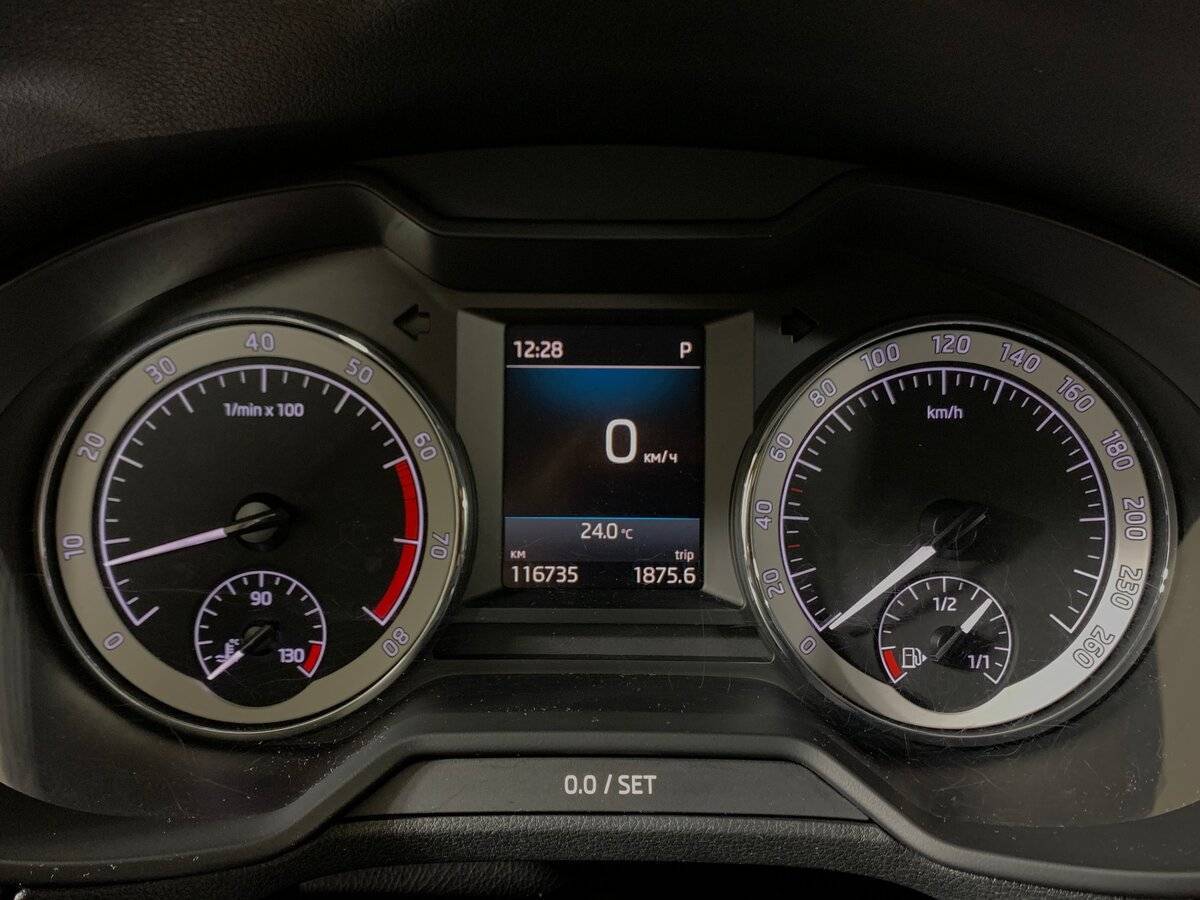 Б/У Шкода Октавия 2018 года. Фото: #13