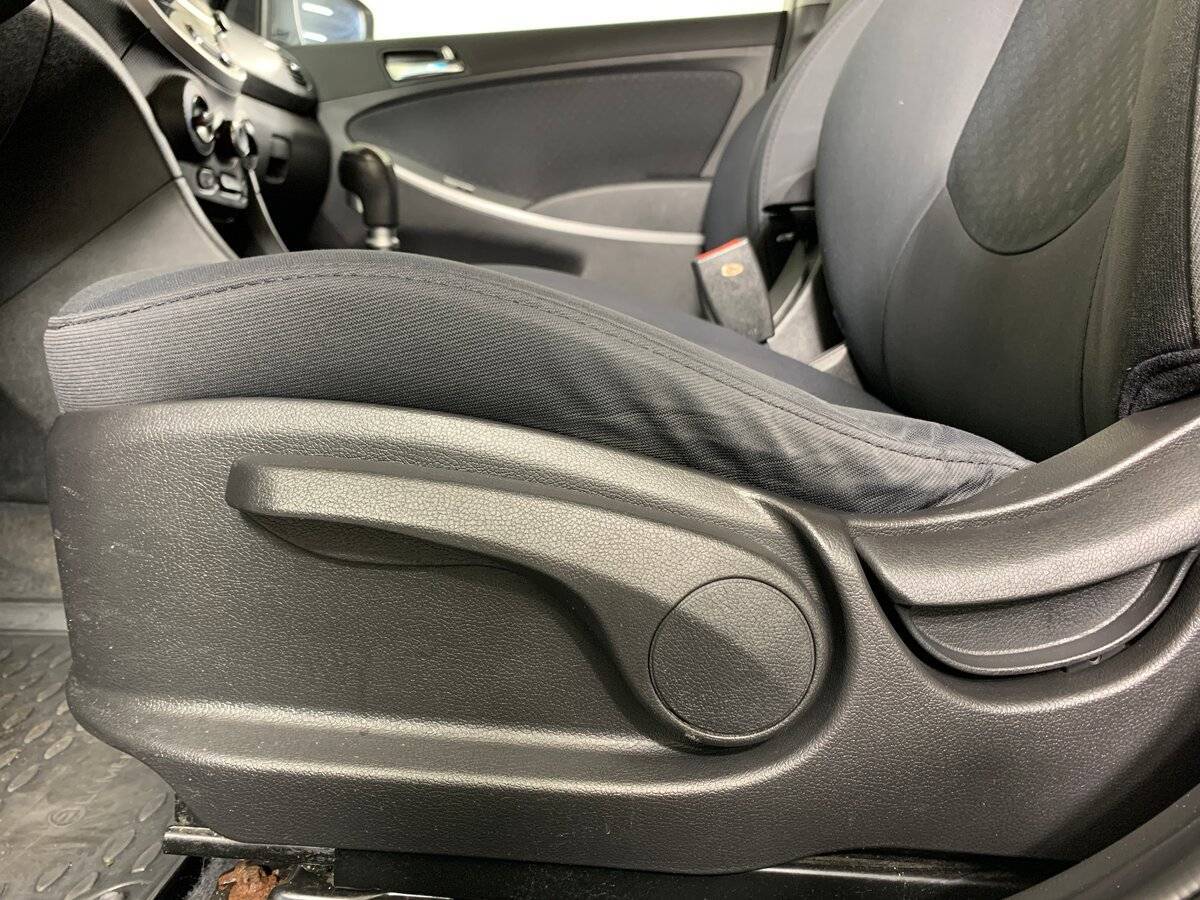 Б/У Хендай Солярис 2013 года. Фото: #15