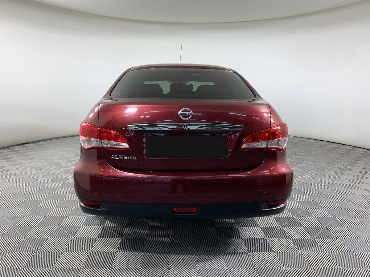 Б/У Ниссан Альмера 2016 года. Фото: #5