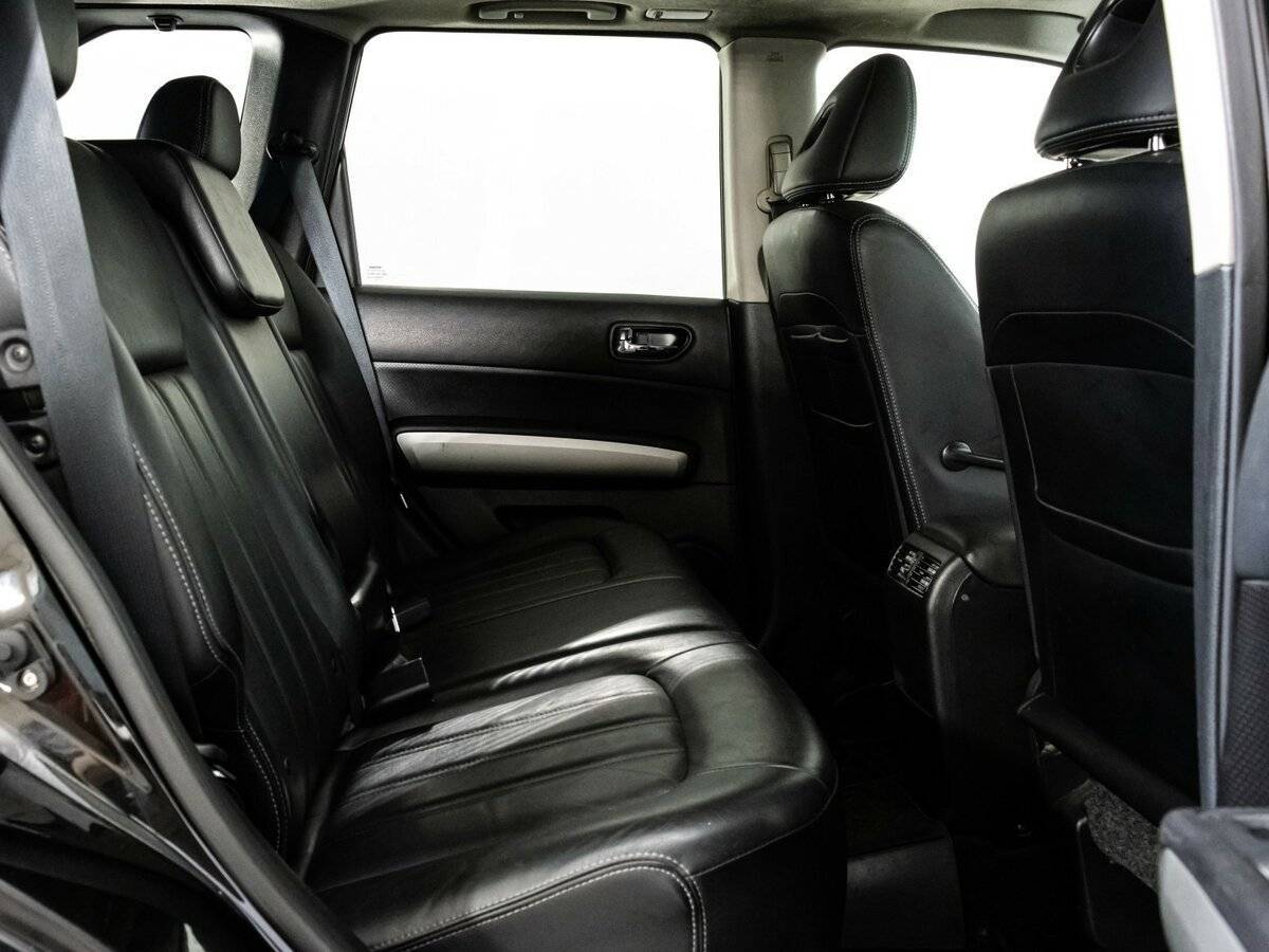 Б/У Ниссан Икс-Трейл 2013 года. Фото: #17