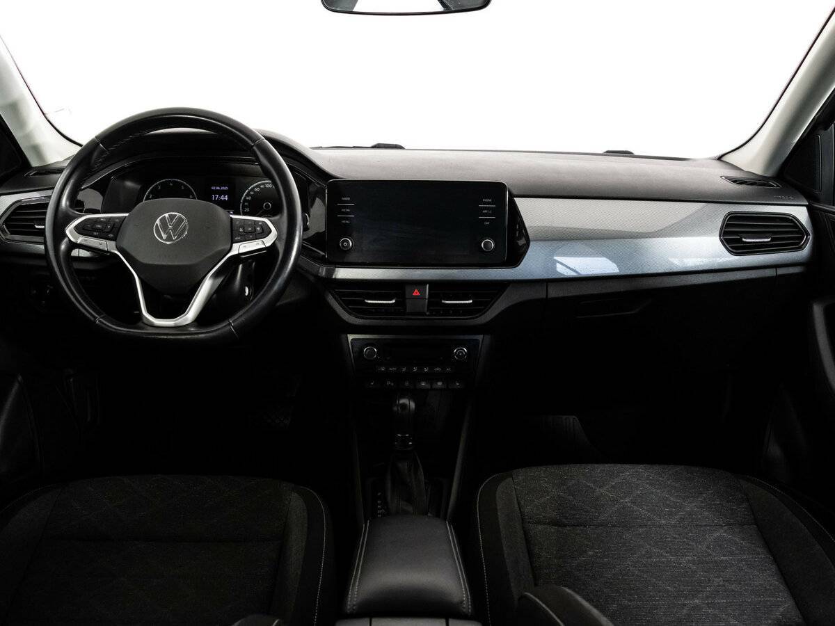 Б/У Фольксваген Поло 2021 года. Фото: #7