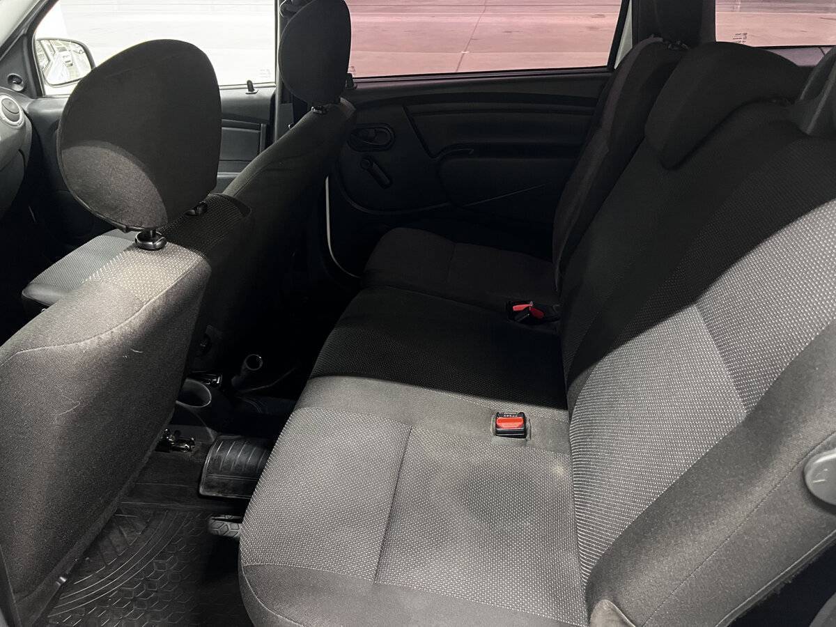 Б/У Лада (ВАЗ) Ларгус 2017 года. Фото: #11