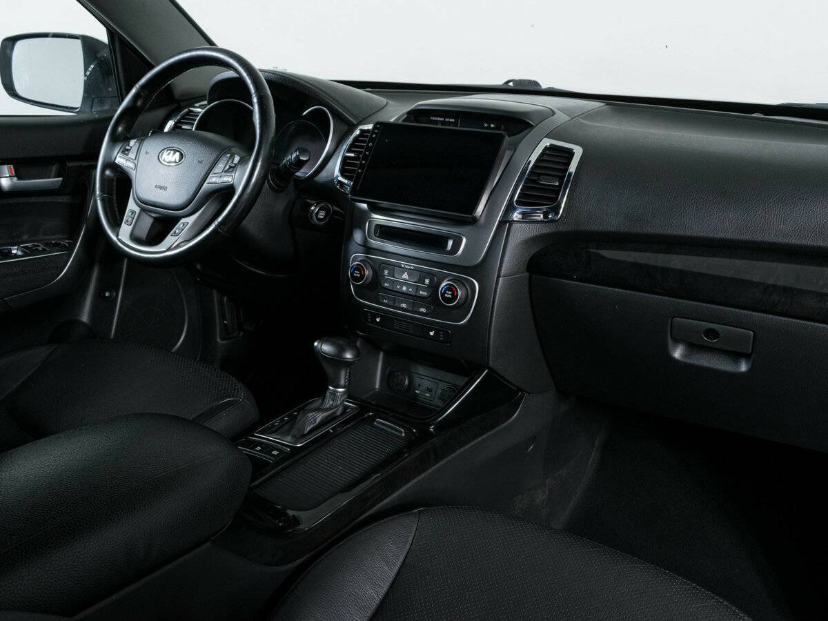 Б/У Киа Соренто 2013 года. Фото: #9