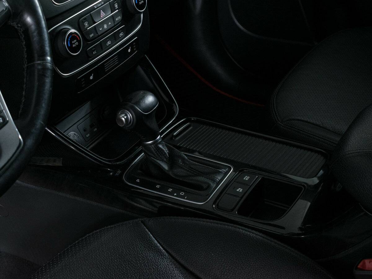 Б/У Киа Соренто 2013 года. Фото: #15