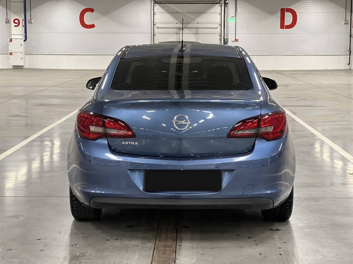 Б/У Опель Астра 2013 года. Фото: #5