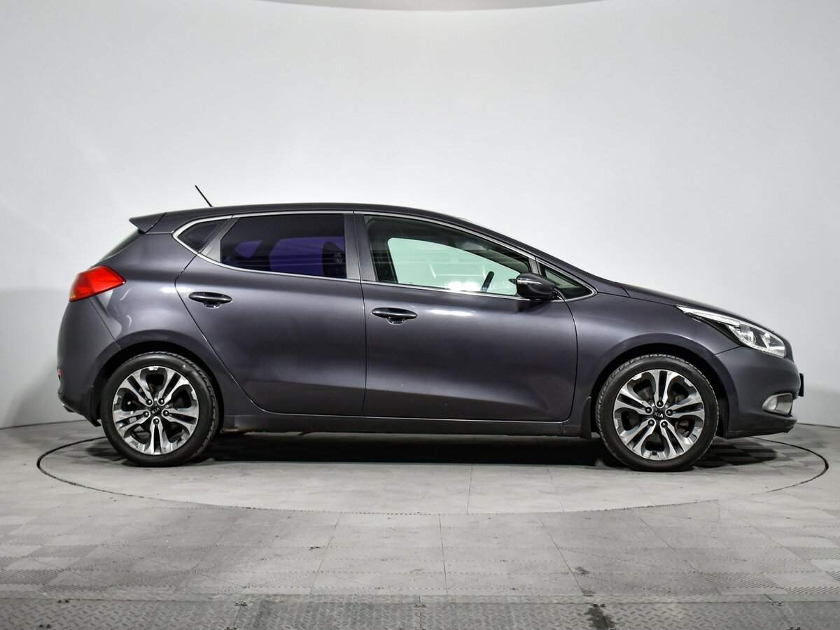 Б/У Киа Сид 2014 года. Фото: #3