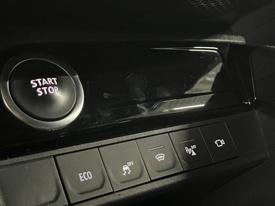 Б/У Рено Каптюр 2021 года. Фото: #22