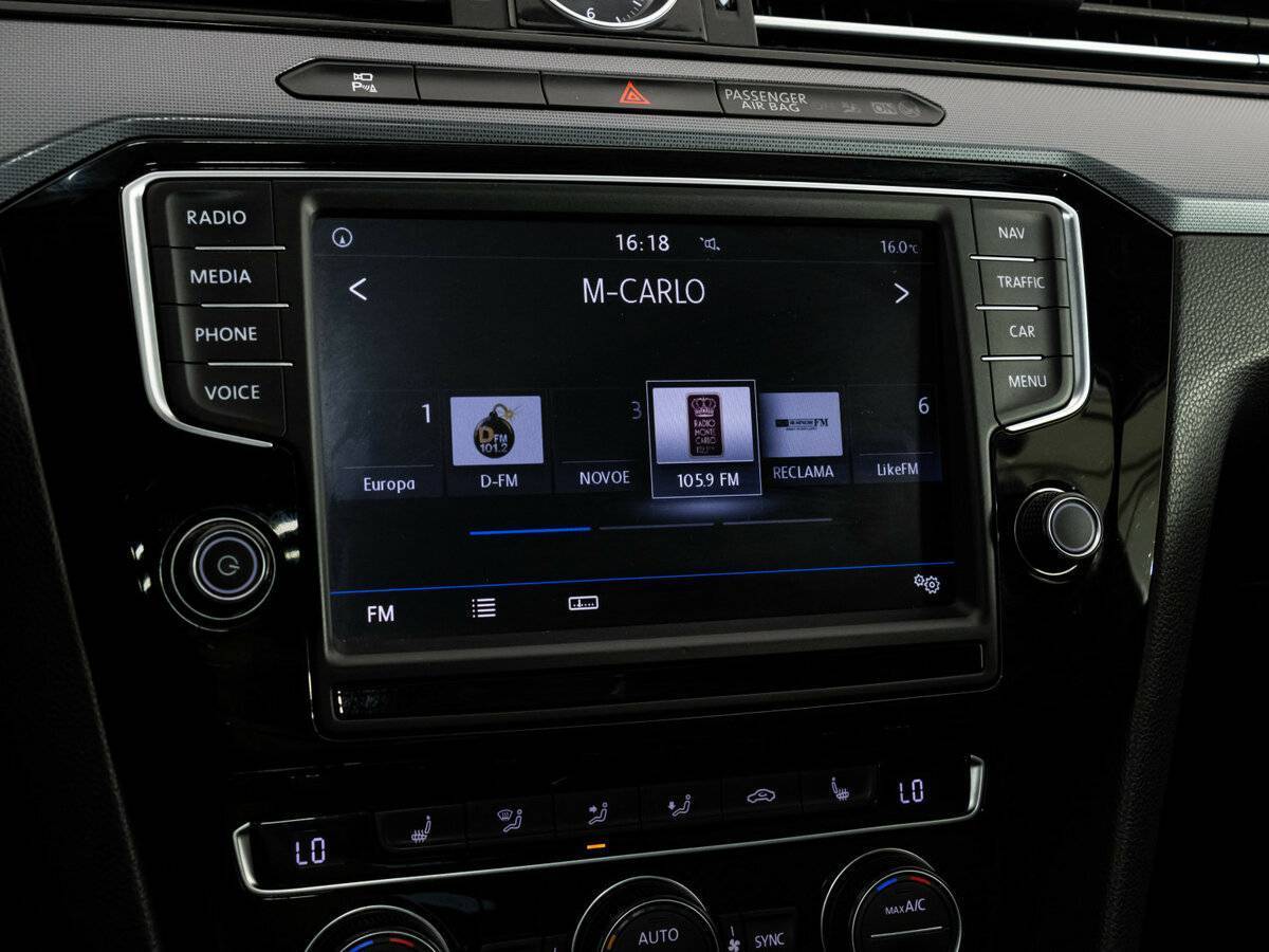 Б/У Фольксваген Пассат 2016 года. Фото: #19