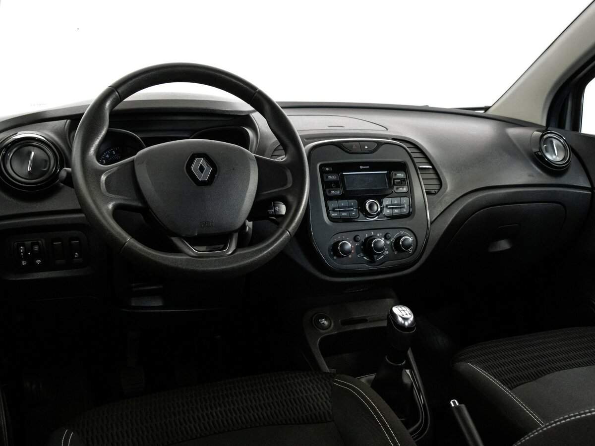 Б/У Рено Каптюр 2018 года. Фото: #10