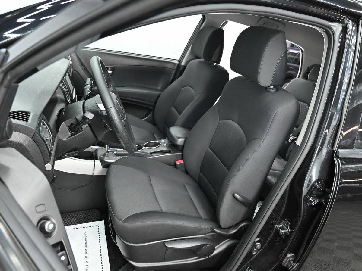 Б/У Сан-Ён Актион 2013 года. Фото: #4